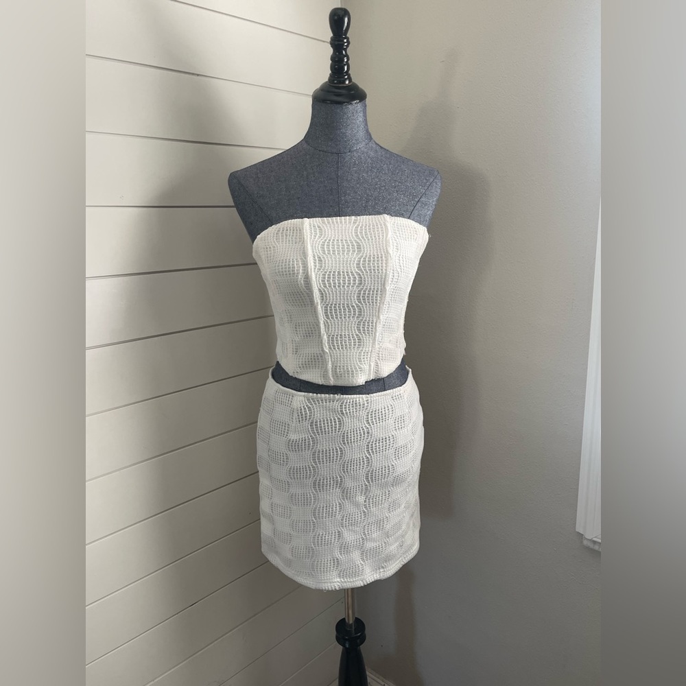 SALTY White Gauze Corset Top NWT